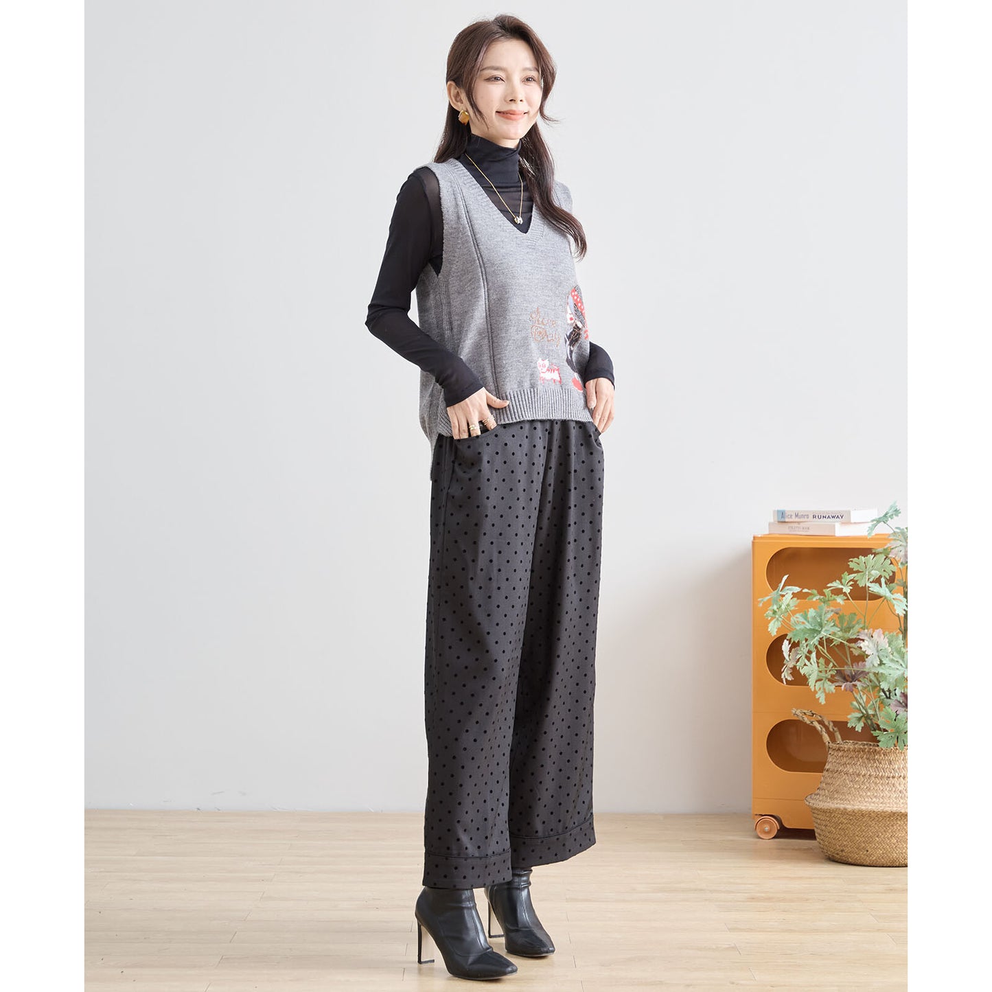 【M〜L】レトロガール ニット ベスト トップス(R33-172)