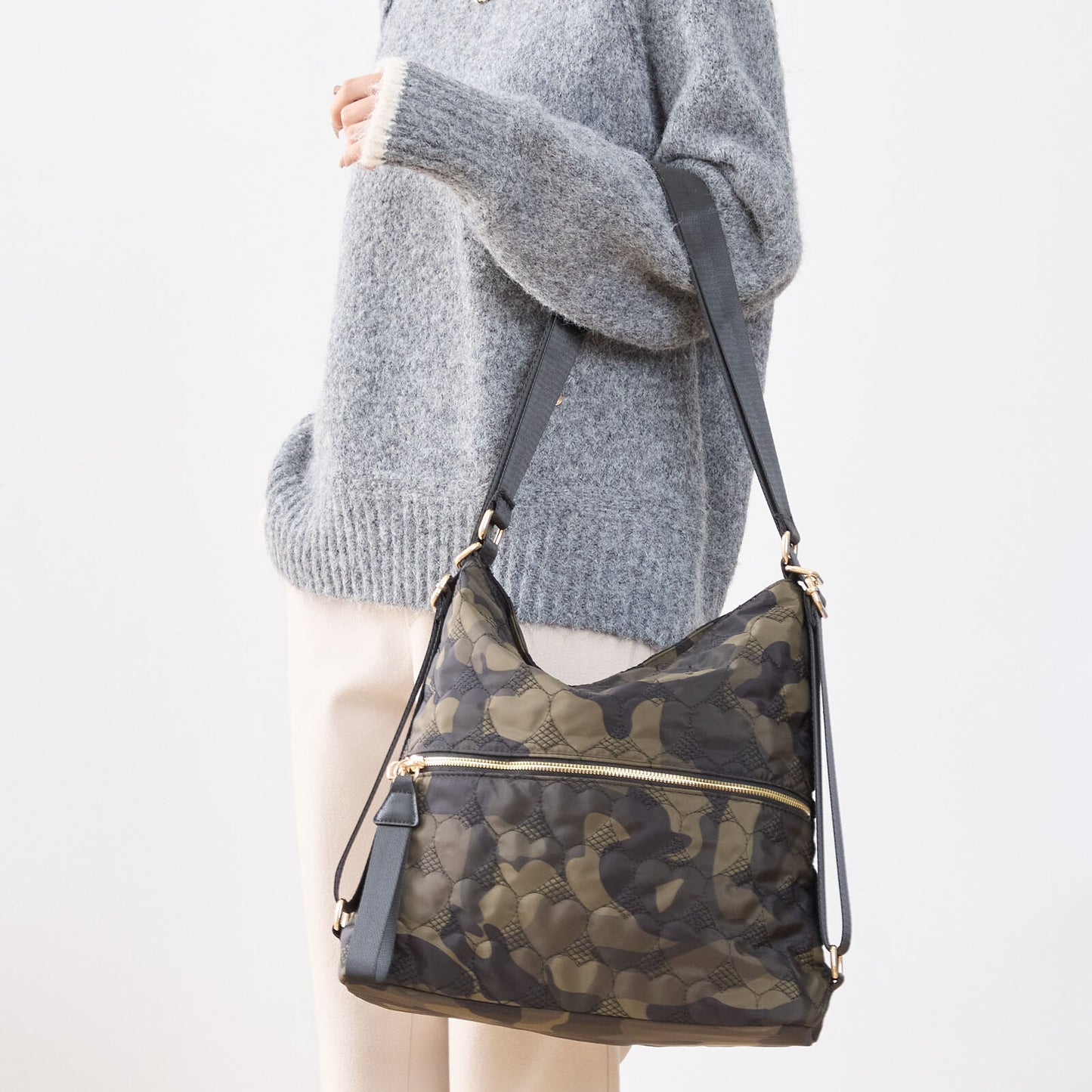 ハート カモフラ柄 2WAY ショルダーバッグ BAG トートバッグ (N92-049)