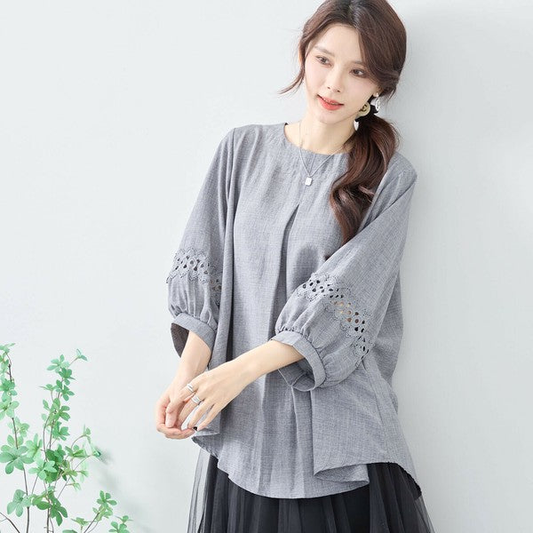 チャコールグレー カットソー N03-999 モデル前向き フェミニンスタイル