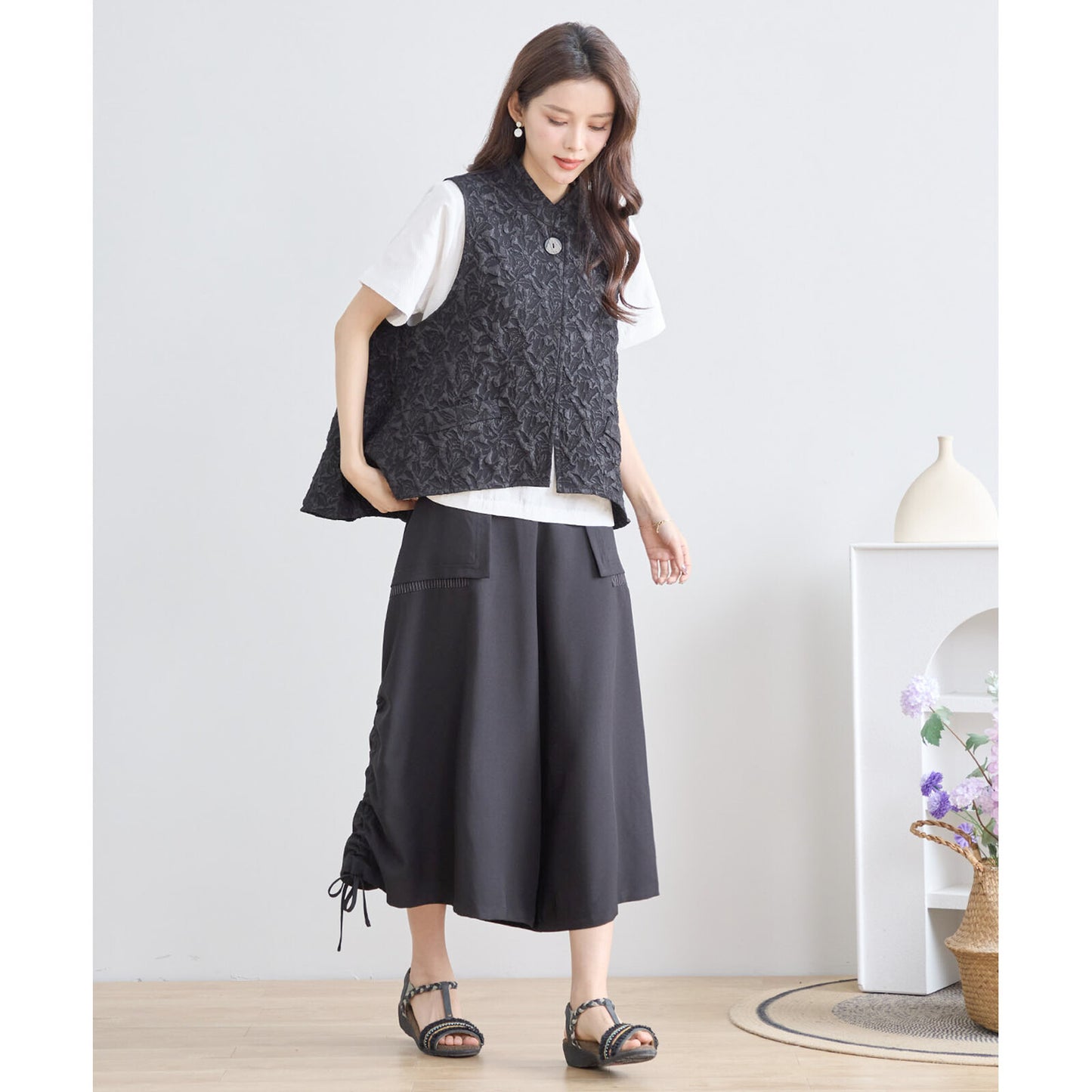 【N33-015|L〜LL対応】エレガンス フクレジャカードベスト|上品シルエットのワンボタンジャケット