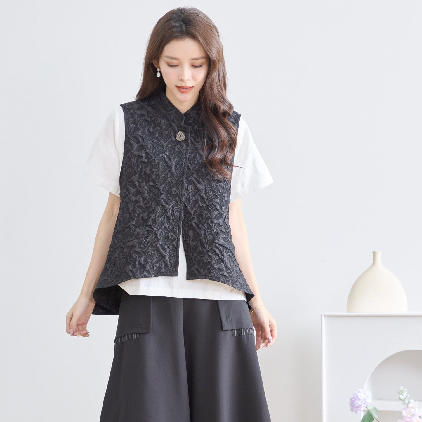 【N33-015|L〜LL対応】エレガンス フクレジャカードベスト|上品シルエットのワンボタンジャケット