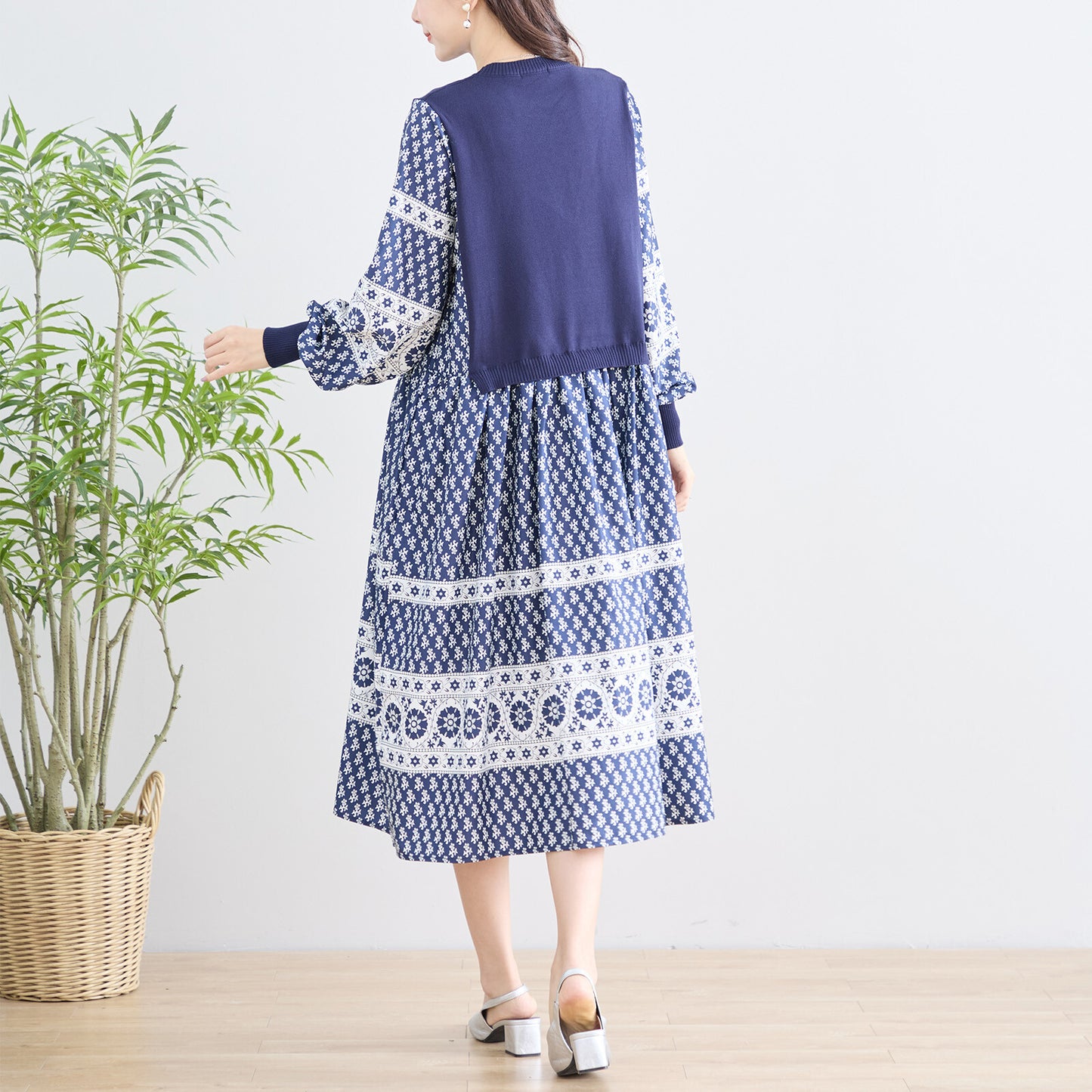 【M〜L】ニット切替 プリント デザイン ワンピース (N83-081)