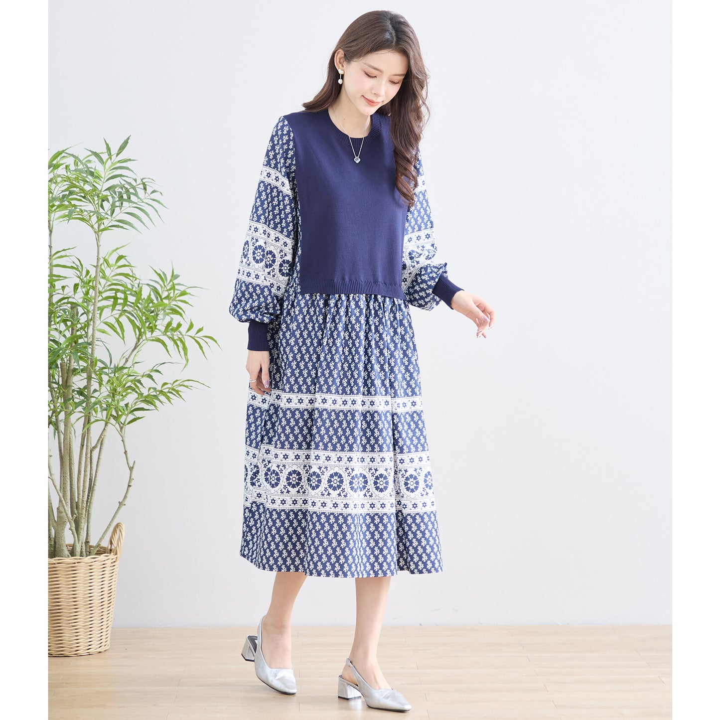 【M〜L】ニット切替 プリント デザイン ワンピース (N83-081)