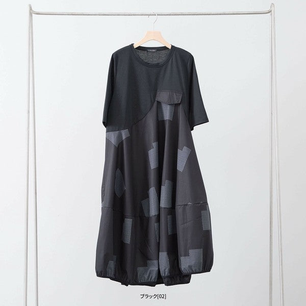 バルーンワンピース C08-241D ブラック つるし構図 異素材切替がわかる全体像