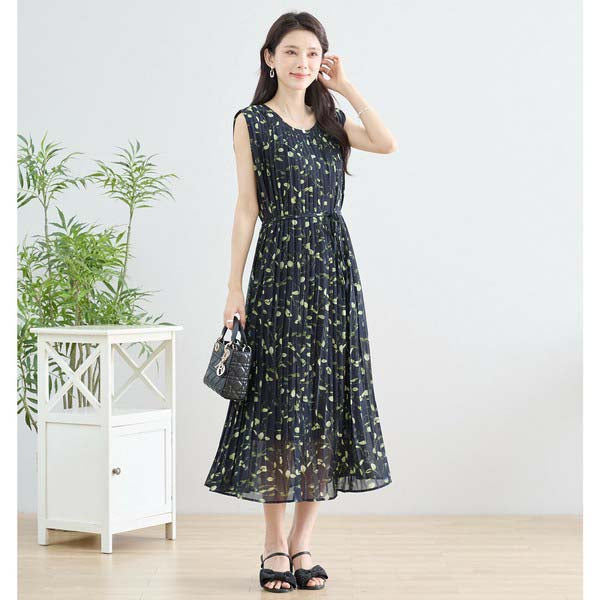 【M〜L】プリーツ リーフ柄 ロング ワンピース ノースリーブ(N82-293A)