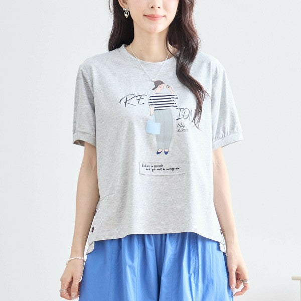 【M〜L】綿混・ガールグラフィックTシャツ|サイドボタン・半袖・カジュアル・N12-655