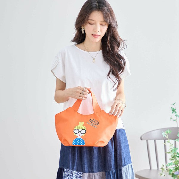 【軽量&収納力◎】グラフィックガールカラートート バッグ|内外ポケット付き N92-103