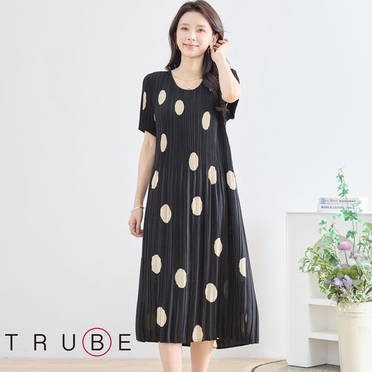 ブラック 大ドット柄 総プリーツ ワンピース 半袖 ロング マキシ ゆったり M-L