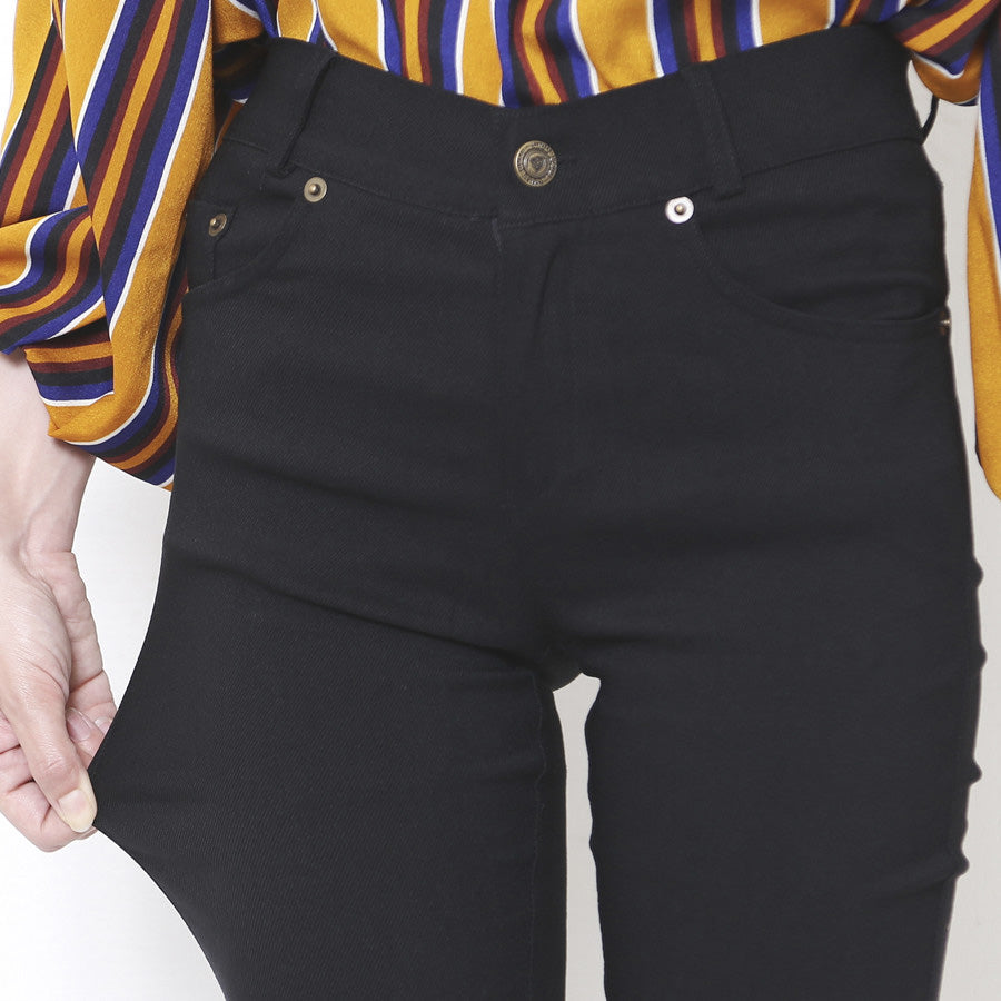 【5929242|M〜LL対応】ストレッチスリム レギパン|10分丈・無地カラーデニム・美脚スキニーパンツ