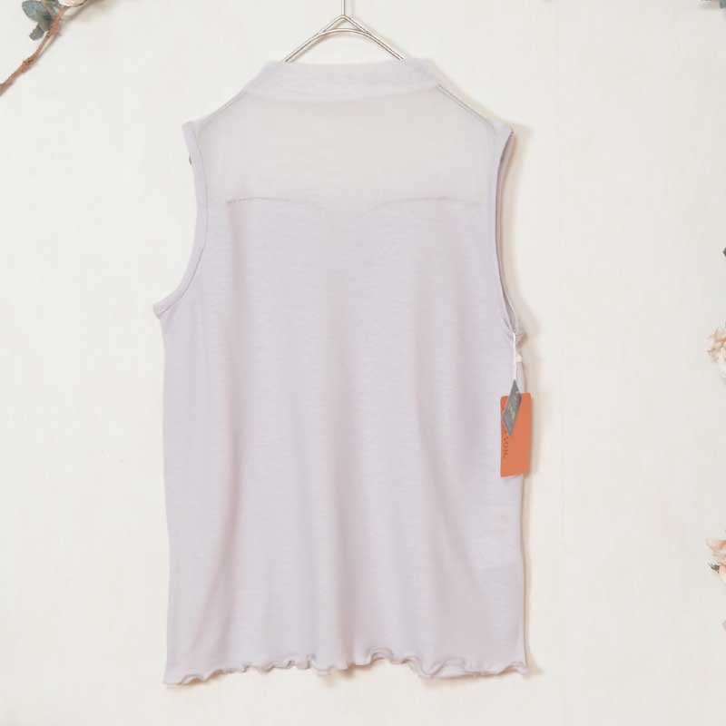 D16039 ノースリーブトップス ホワイト 平置き構図 フロント全体