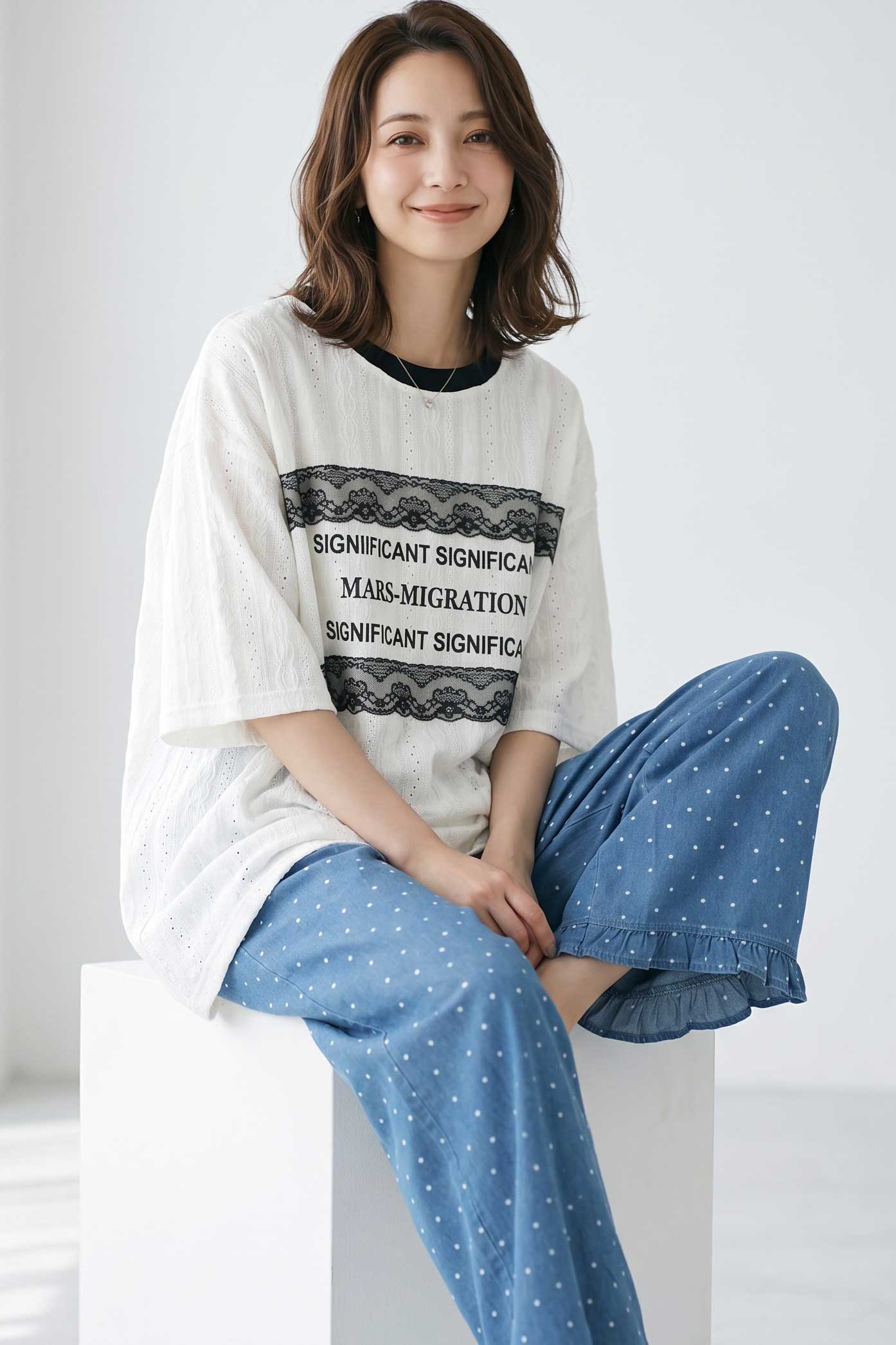 胸元 レース 装飾 アイレット ビッグ トップス 春夏 半袖 ゆったり 体型カバー L-LL