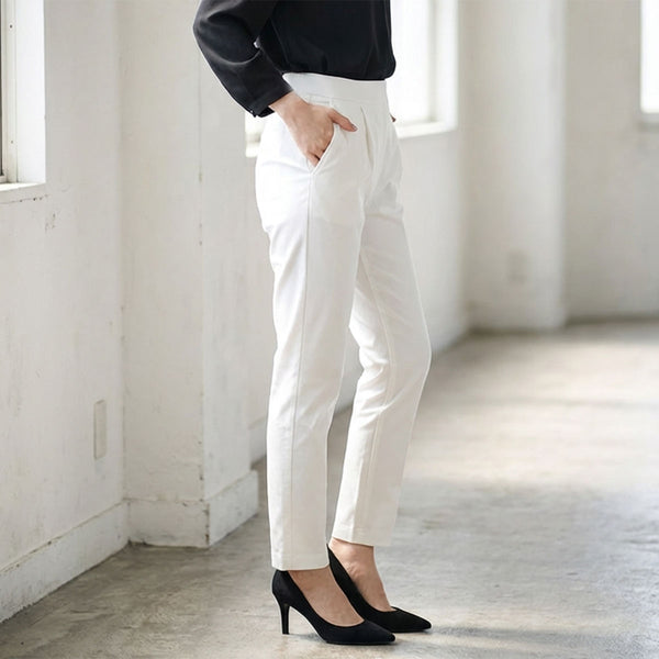 驚きの伸縮性でストレスゼロ。ラクして美脚を叶える「スーパーストレッチテーパードパンツ」