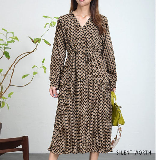 【M】幾何柄ドロストワンピース Vネック ティアード 総柄 レトロ ウエスト調節 SILENT WORTH