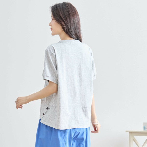【M〜L】綿混・ガールグラフィックTシャツ｜サイドボタン・半袖・カジュアル・N12-655