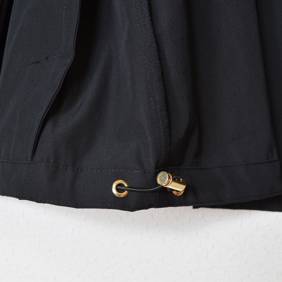 【フリー】撥水加工マウンテンパーカー 金具ゴールド フード付き 春アウター 羽織り Sans Souci 34+