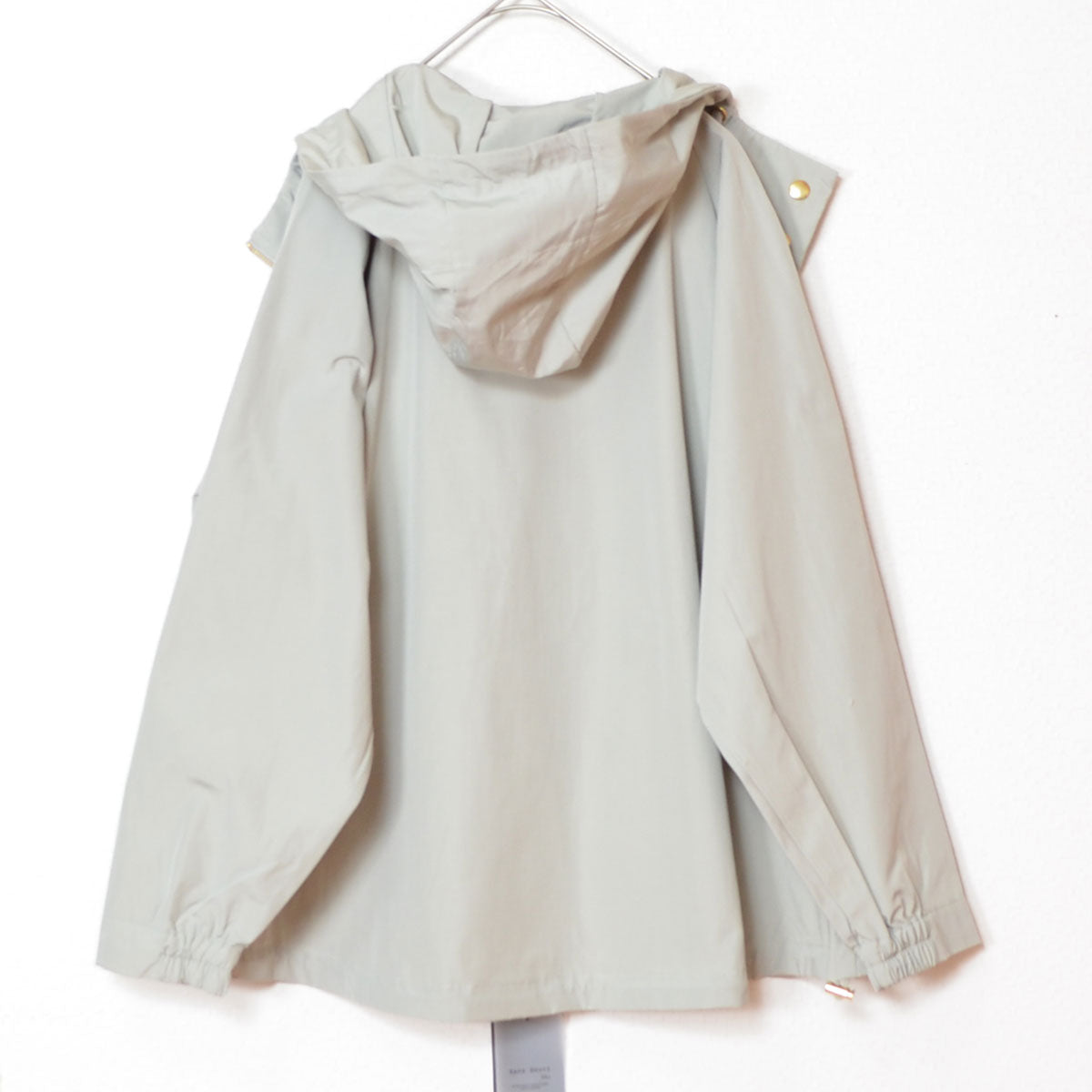 【フリー】撥水加工マウンテンパーカー 金具ゴールド フード付き 春アウター 羽織り Sans Souci 34+