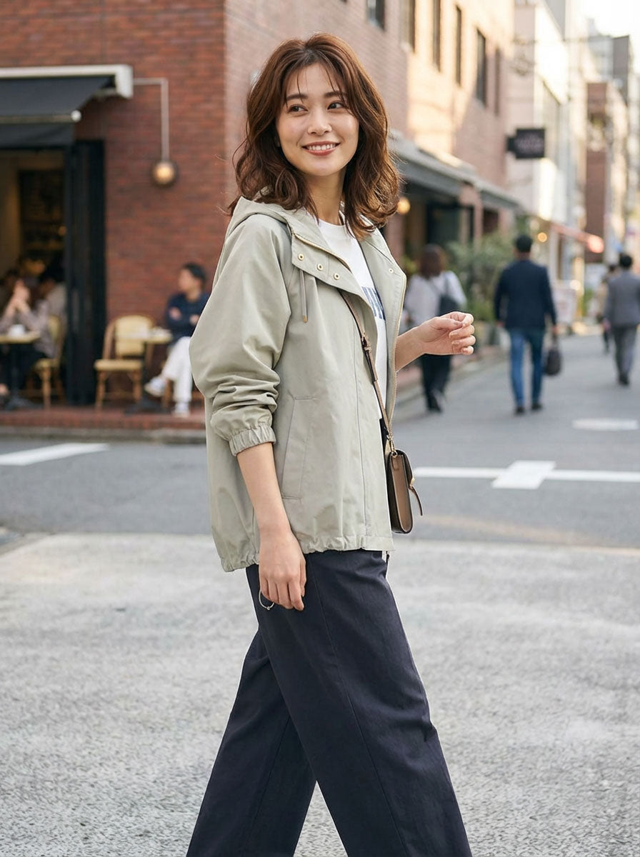 【フリー】撥水加工マウンテンパーカー 金具ゴールド フード付き 春アウター 羽織り Sans Souci 34+