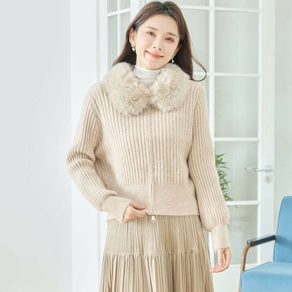 【M〜L】ファーカラージップニットジャケット｜reve bleu レディース 羽織り 長袖 上品 暖かい ショート丈 N22-210