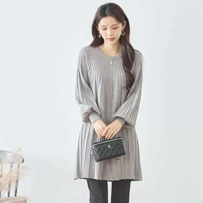 【L〜LL】プリーツ編みニットチュニックワンピース｜縦リブですっきり体型カバー・長袖・TRUBE・N12-919