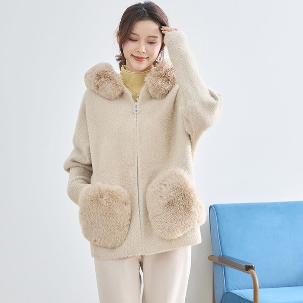 【M〜L】ふわふわポケット付きファーフードブルゾン｜暖かリッチ・大人かわいい・TRUBE・N25-091B