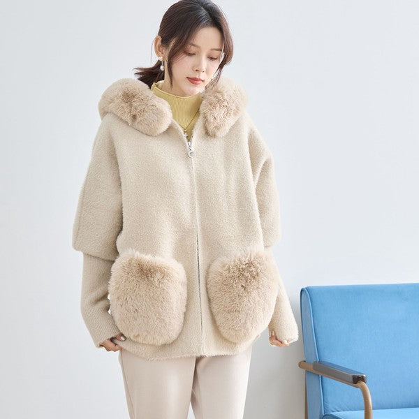 【M〜L】ふわふわポケット付きファーフードブルゾン｜暖かリッチ・大人かわいい・TRUBE・N25-091B