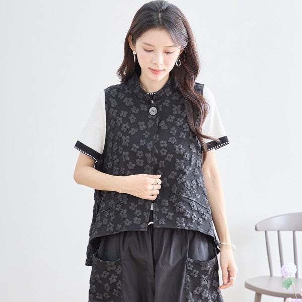 ワンボタン ジャカードベスト 花柄 立体モチーフ レイヤード 前後差ヘム フレア