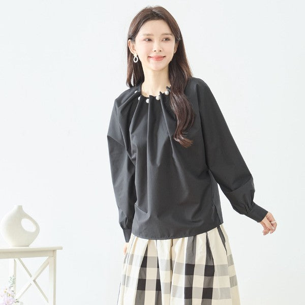 フェイクパール付き ブラウス 長袖 タック ドレープ きれいめ オフィス セレモニー