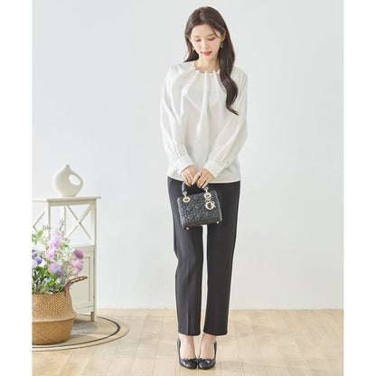 フェイクパール付き ブラウス 長袖 タック ドレープ きれいめ オフィス セレモニー