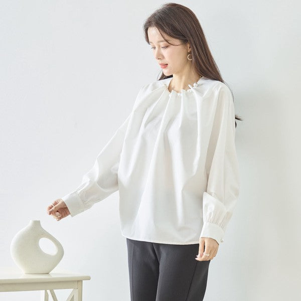 フェイクパール付き ブラウス 長袖 タック ドレープ きれいめ オフィス セレモニー