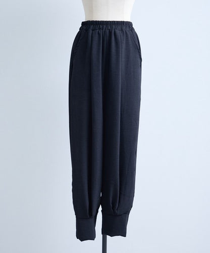 バナナパンツ ドレープ とろみ素材 テーパード ワイド ウエストゴム ゆったり 春夏