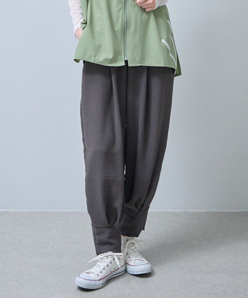 バナナパンツ ドレープ とろみ素材 テーパード ワイド ウエストゴム ゆったり 春夏