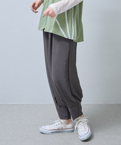 バナナパンツ ドレープ とろみ素材 テーパード ワイド ウエストゴム ゆったり 春夏