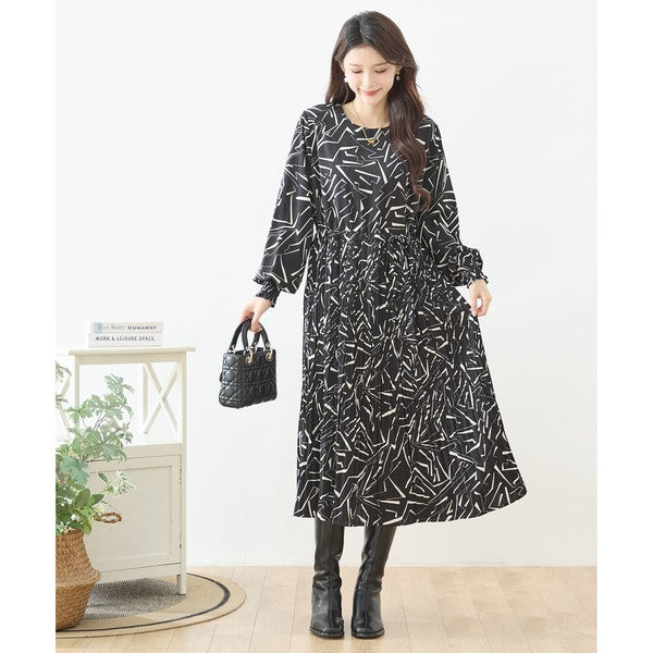 ライン柄 幾何学模様 プリーツ ロングワンピース 長袖 シャーリング ウエスト切替 きれいめ