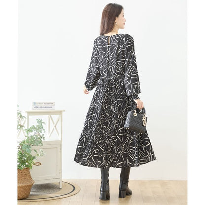 ライン柄 幾何学模様 プリーツ ロングワンピース 長袖 シャーリング ウエスト切替 きれいめ