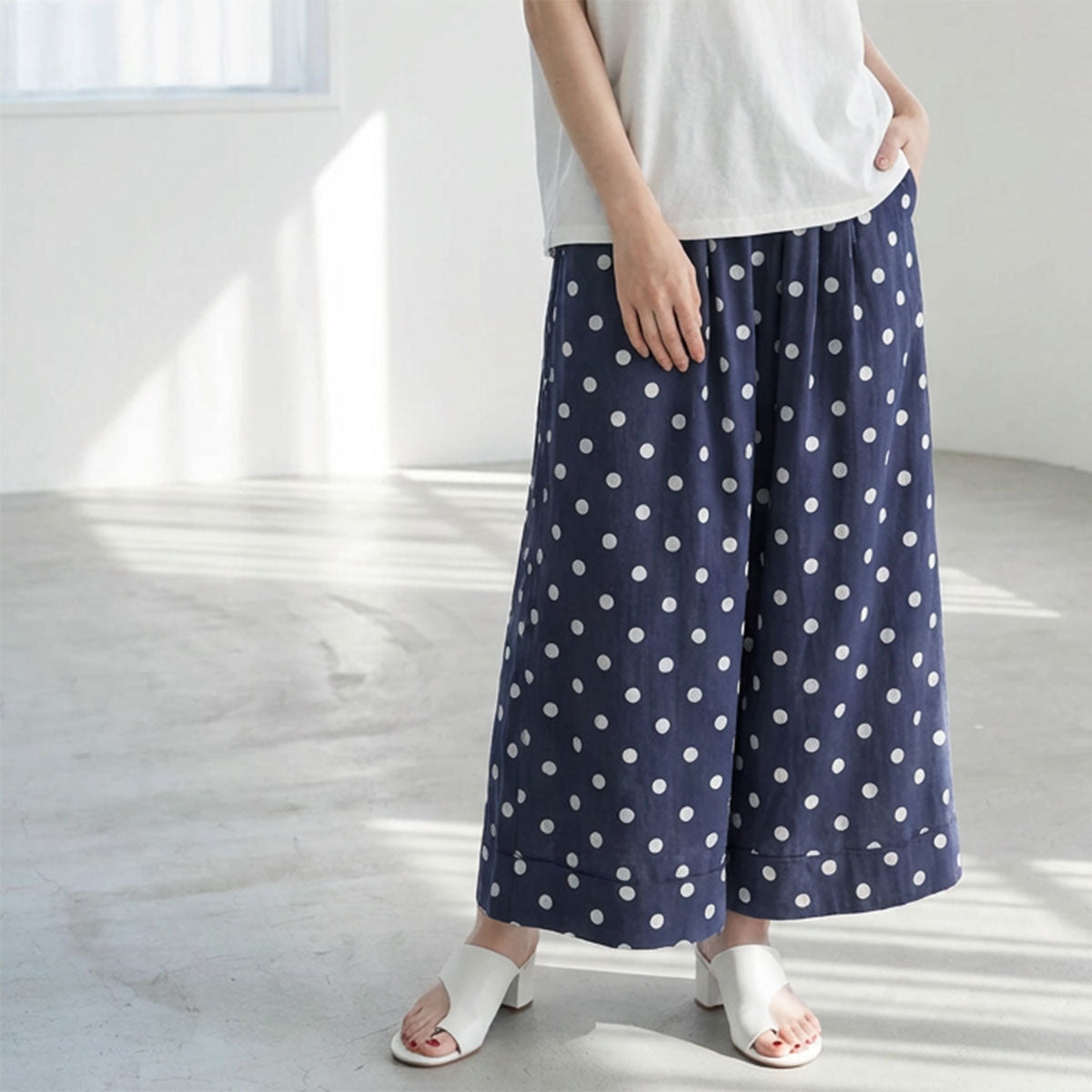 綿麻 ドット柄 ワイドパンツ 裾ロールアップ ダブル ウエストゴム ゆったり 春夏