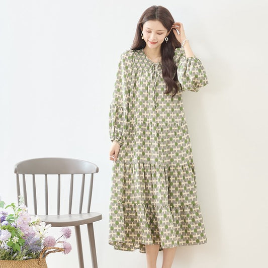 幾何学クロス柄 ロングワンピース ティアード シャーリング 長袖 リボン ゆったり 体型カバー