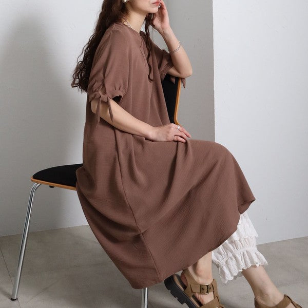 袖リボン キーネック ワンピース 半袖 ゆったり Aライン 体型カバー 膝下丈