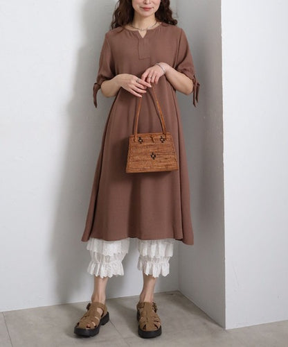 袖リボン キーネック ワンピース 半袖 ゆったり Aライン 体型カバー 膝下丈