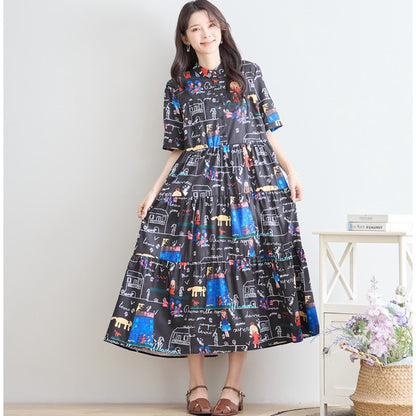 体型カバーも叶うゆったりとしたシルエットのポップ柄ロングワンピース