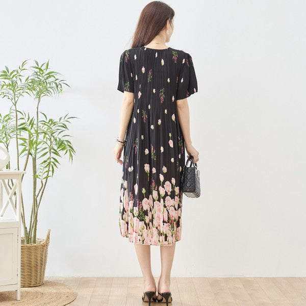 バラ柄 プリント プリーツ ワンピース 半袖 縦ライン 細見え イージーケア M-L