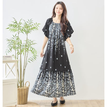 流れ花柄 マキシ丈 ワンピース 半袖 ゆったり ティアード 体型カバー M-L