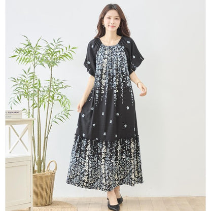 流れ花柄 マキシ丈 ワンピース 半袖 ゆったり ティアード 体型カバー M-L