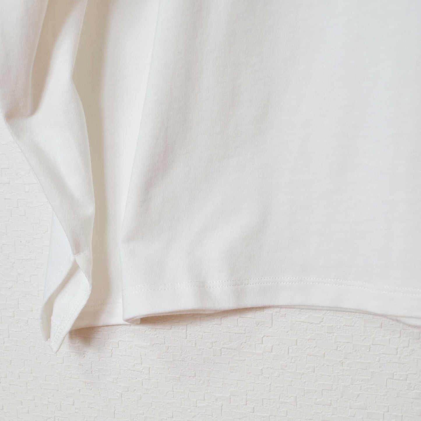 16SOE天竺 重ね文字 プリント＆刺繍 ロゴ ボクシーシルエット Tシャツ 半袖 フリー