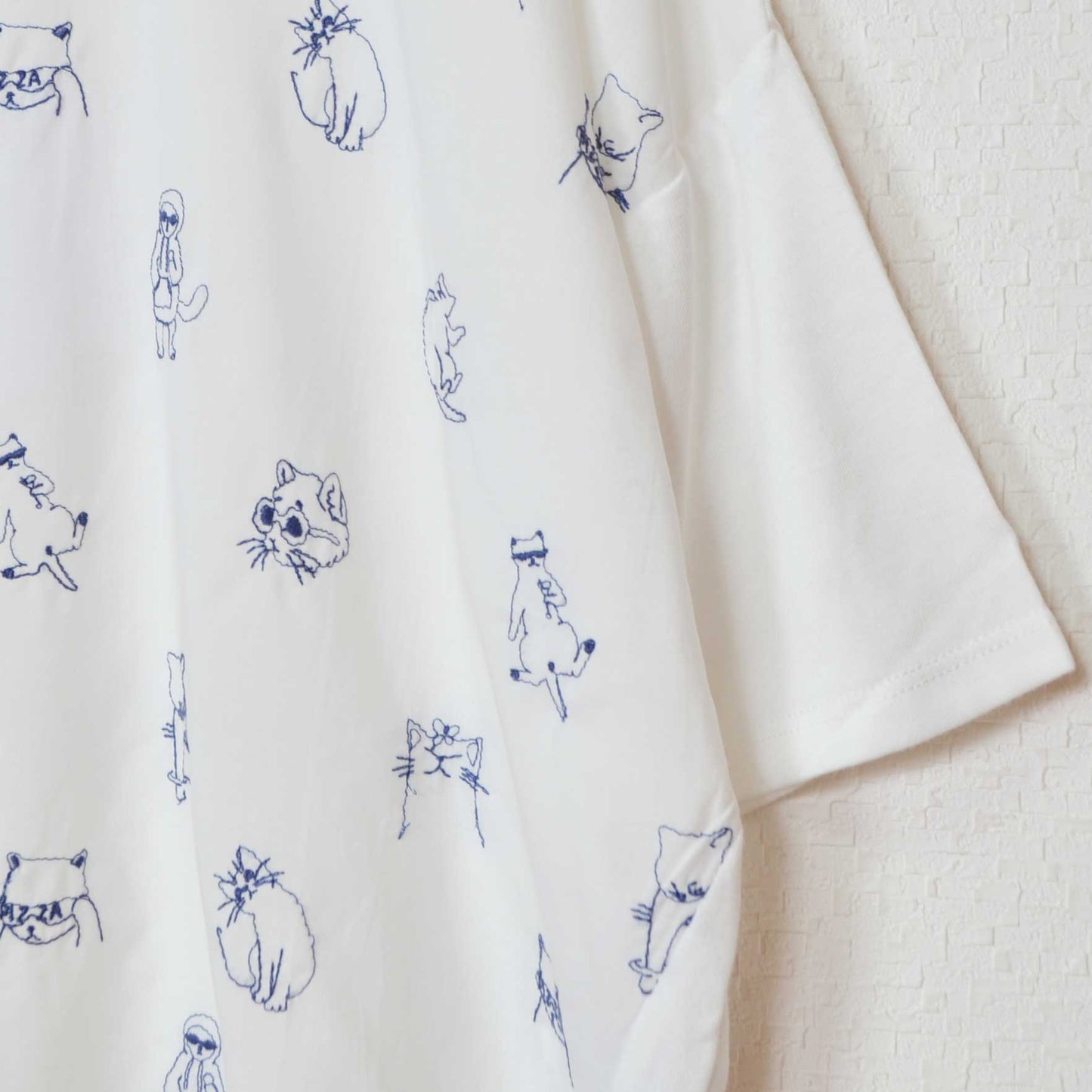 総刺繍 TC天竺 猫柄 コンパクトサイズ Tシャツ 半袖 前後差丈 綿100% フリー