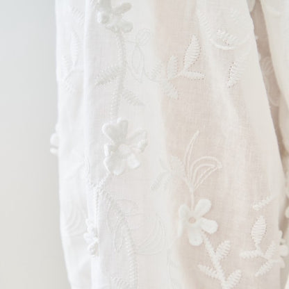 立体小花刺繍 ティアード パフスリーブ コットンブラウス 綿100% トップス M-L
