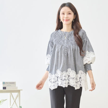 シャーリング カットワークレース トップス 綿混 ゆったり 体型カバー 七分袖 M-L