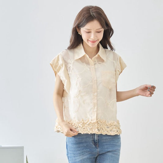 リボン刺繍 シアー素材 シャツカラー 裾フリル ブラウス 半袖 ゆったり Ｍ〜Ｌ