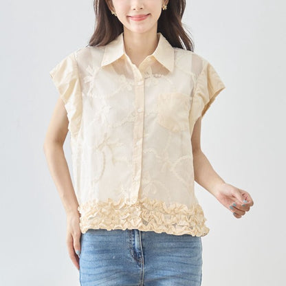 リボン刺繍 シアー素材 シャツカラー 裾フリル ブラウス 半袖 ゆったり Ｍ〜Ｌ