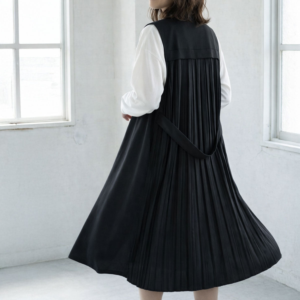 【M-L】バックプリーツ切替 ロングジレ ベスト 羽織り 体型カバー 大人きれいめ canacreer 4854821