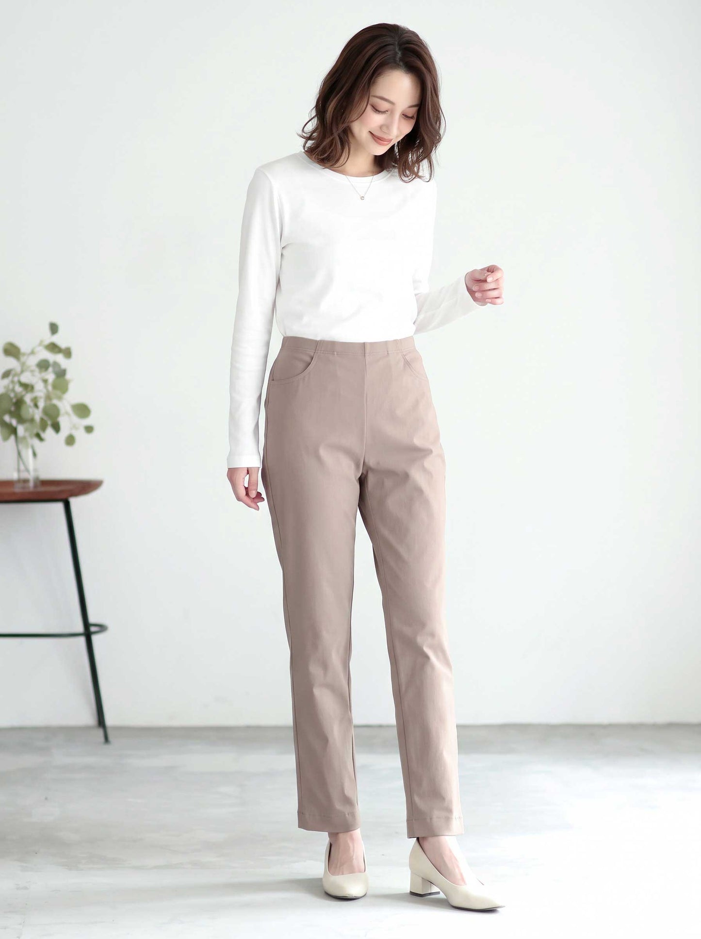 日本製 プレミアムストレッチ テーパード パンツ ポケット付 美脚 すっきり 秋冬 M L LL